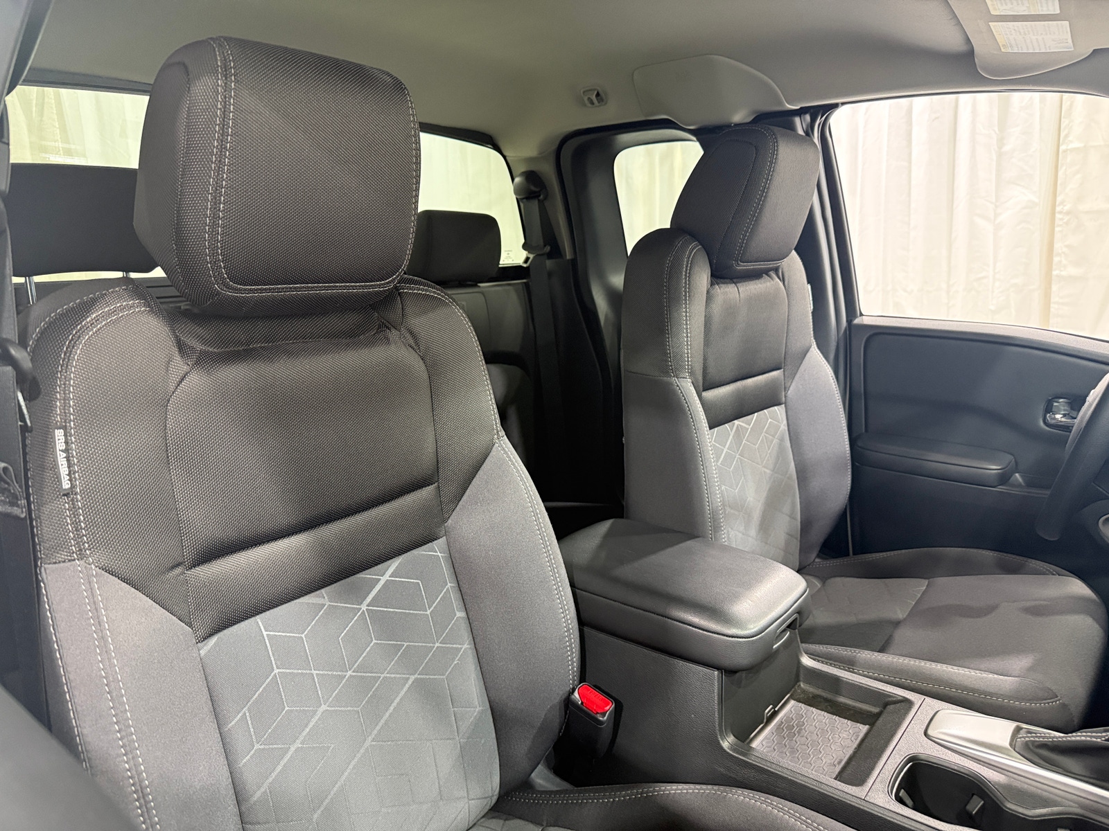 Thumbnail: 2025 Nissan Frontier - 2