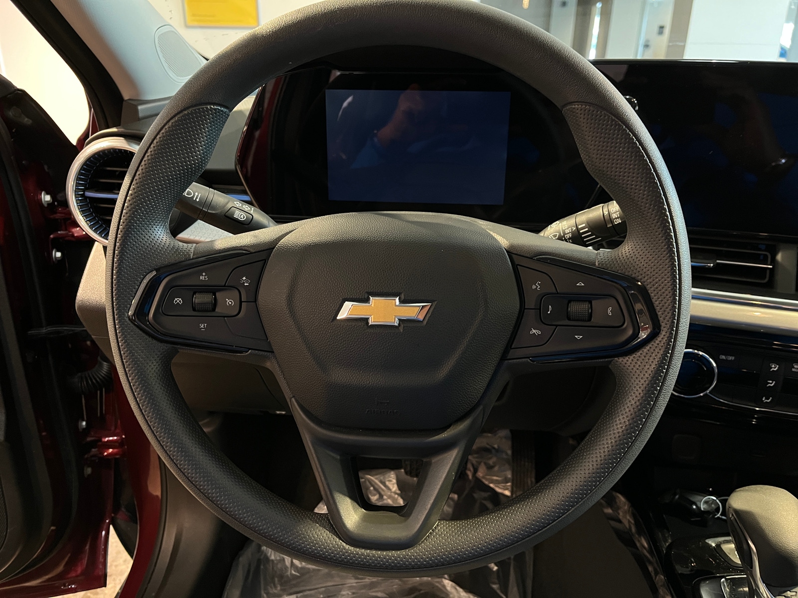 Thumbnail: 2025 Chevrolet Trax - 5