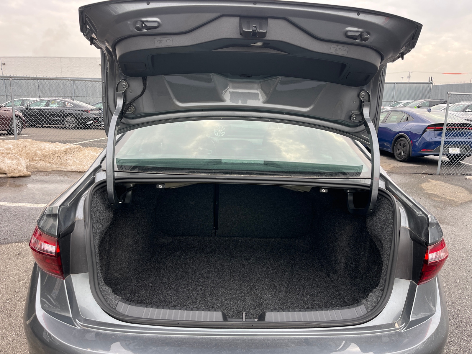 Thumbnail: 2025 Volkswagen Jetta - 5