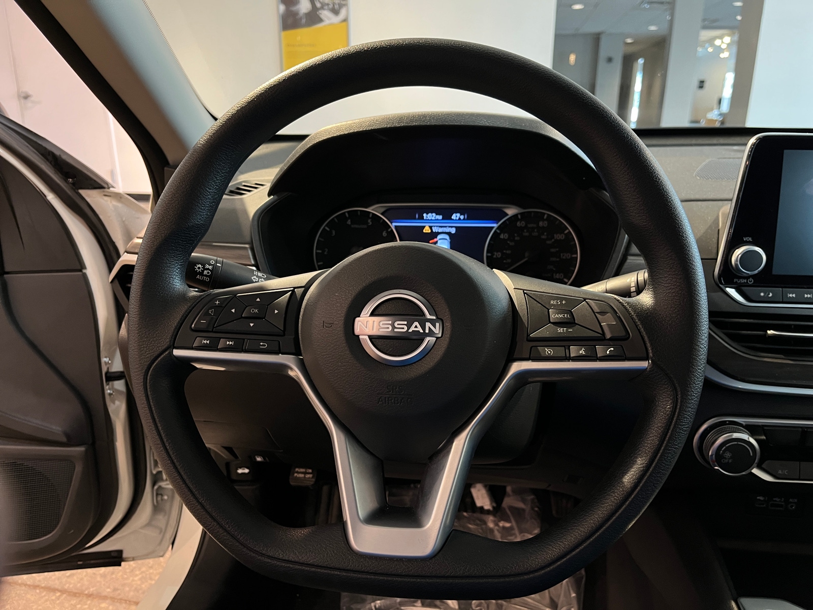 Thumbnail: 2025 Nissan Altima - 5