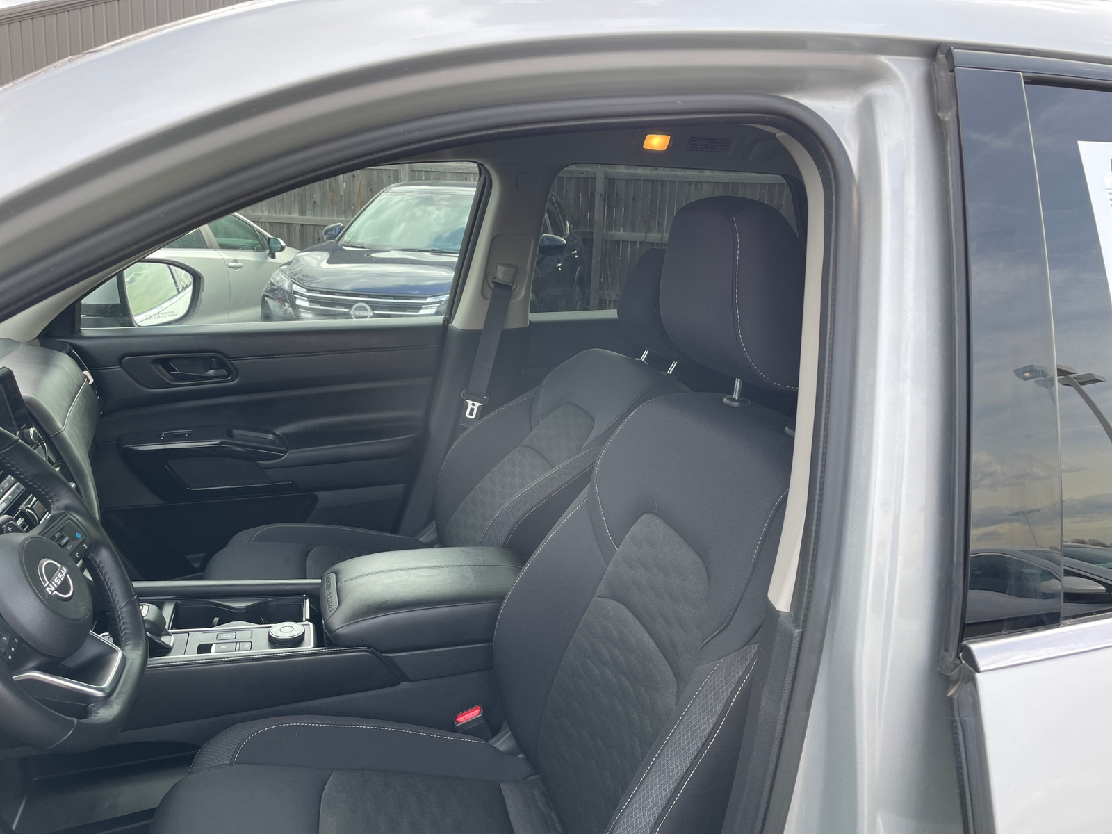 Thumbnail: 2025 Nissan Pathfinder - 2