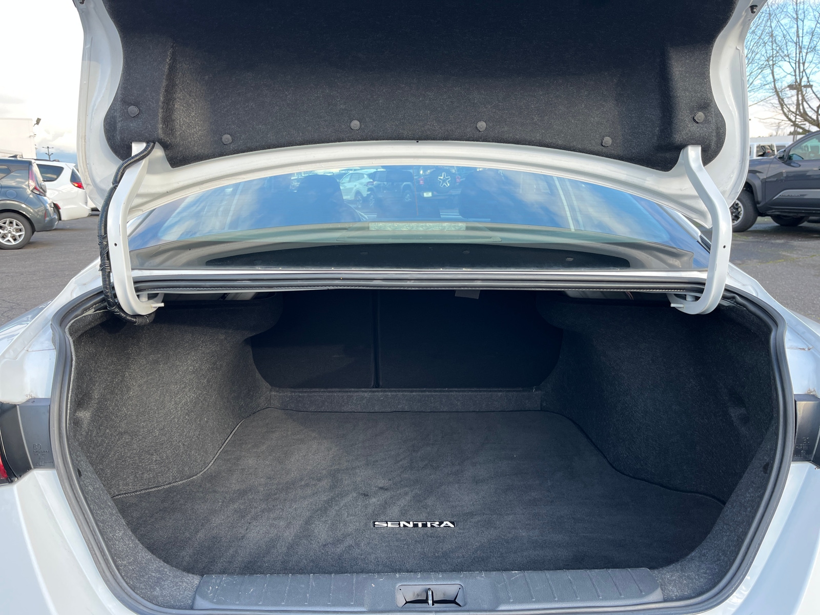 Thumbnail: 2025 Nissan Sentra - 6