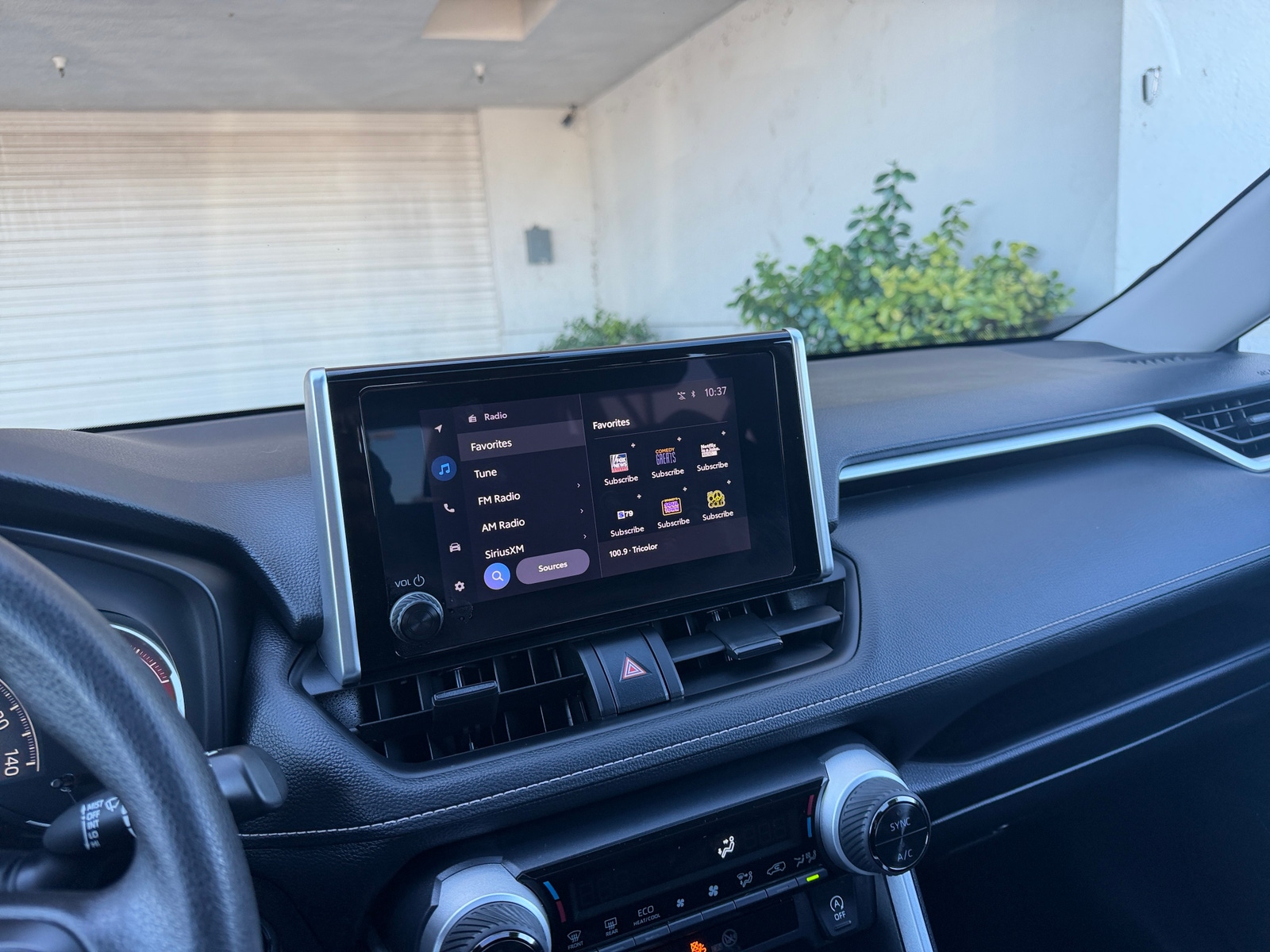 Thumbnail: 2025 Toyota RAV4 - 4