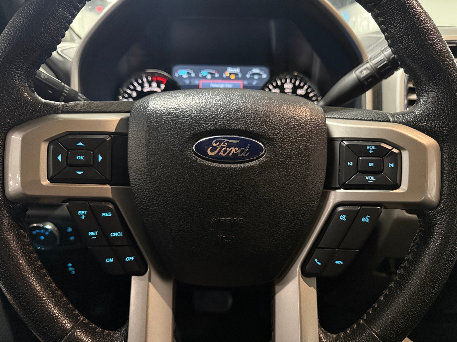 Thumbnail: 2015 Ford Econoline - 4