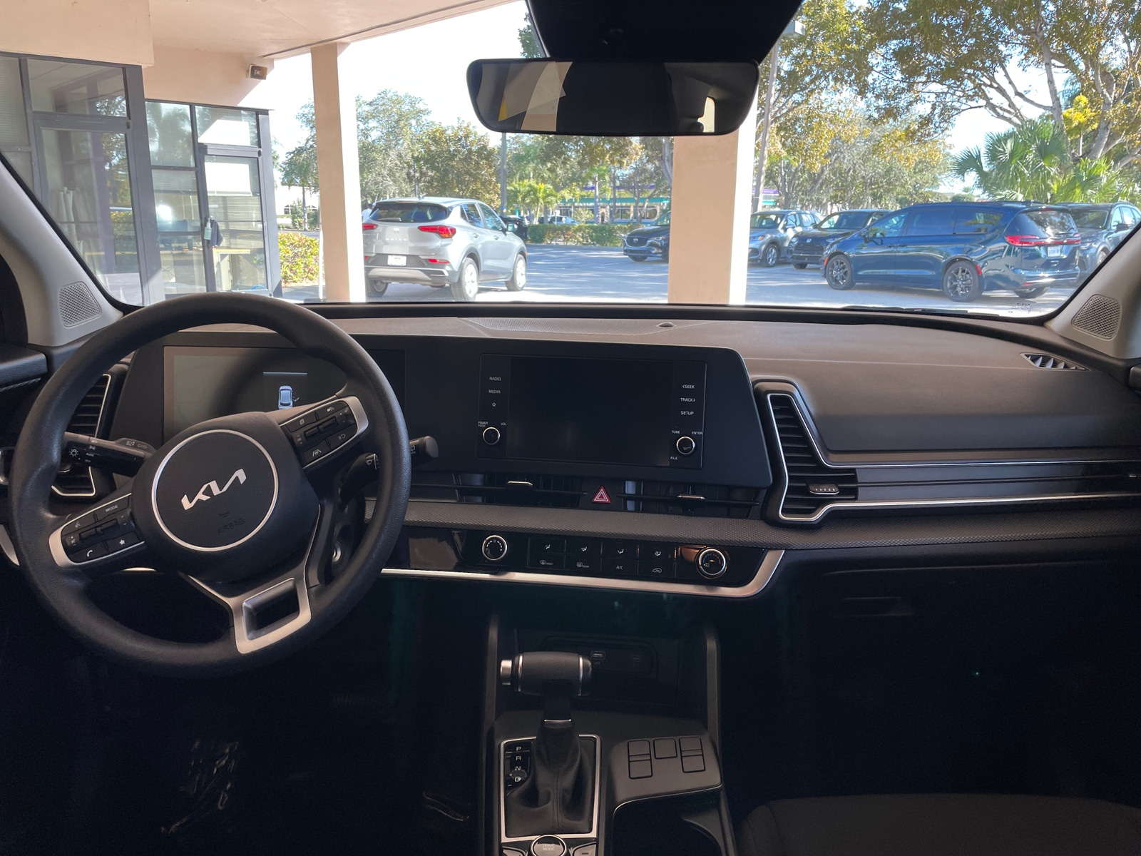 Thumbnail: 2025 Kia Sportage - 3