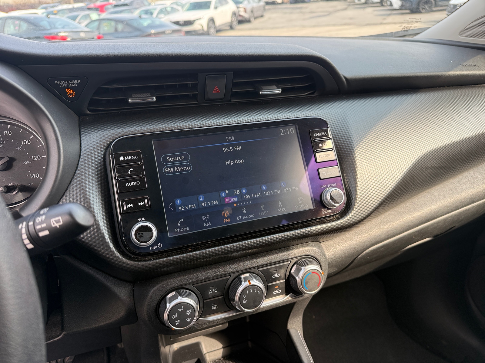 Thumbnail: 2024 Nissan Kicks - 4