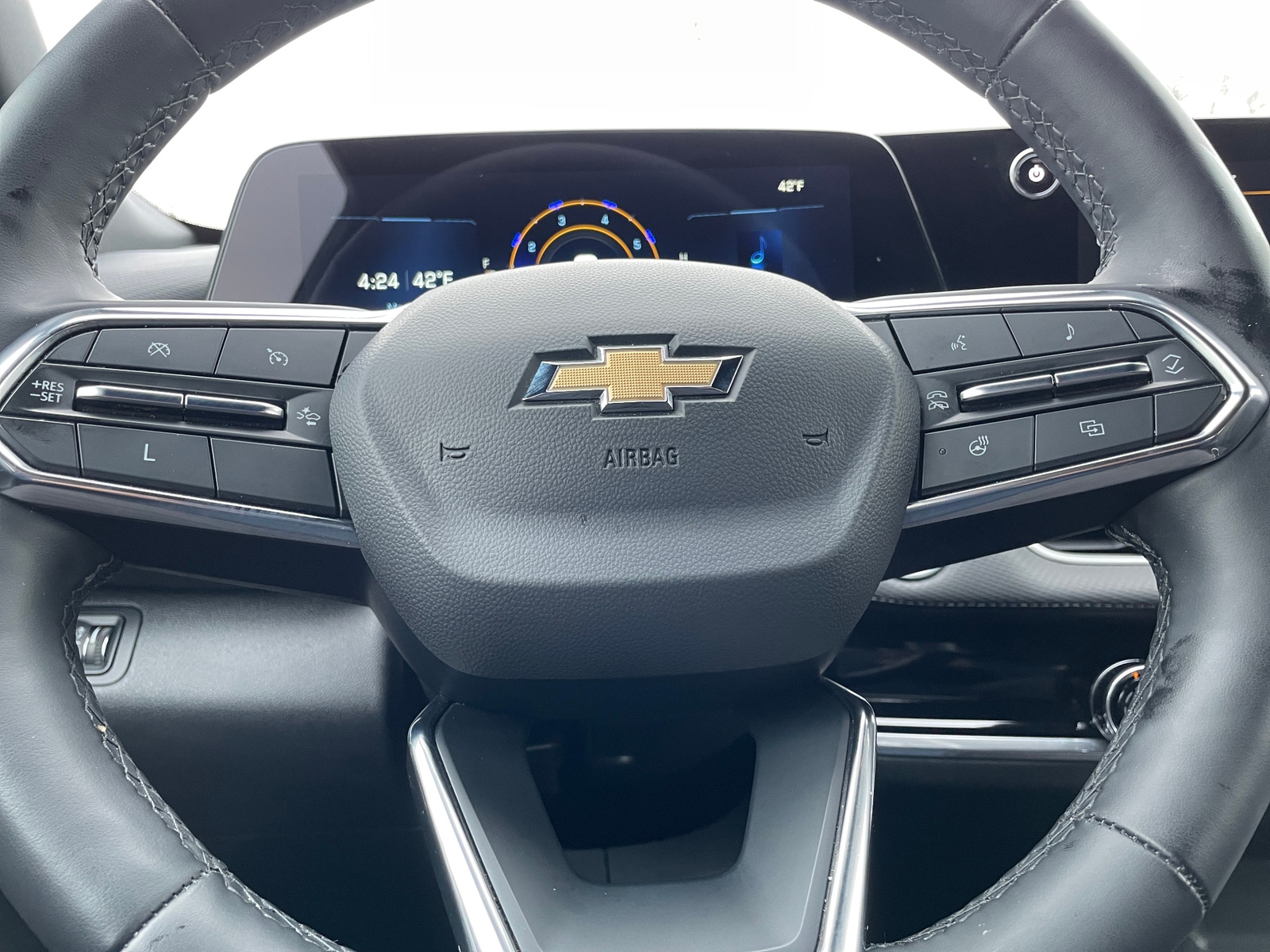 Thumbnail: 2025 Chevrolet Equinox - 5