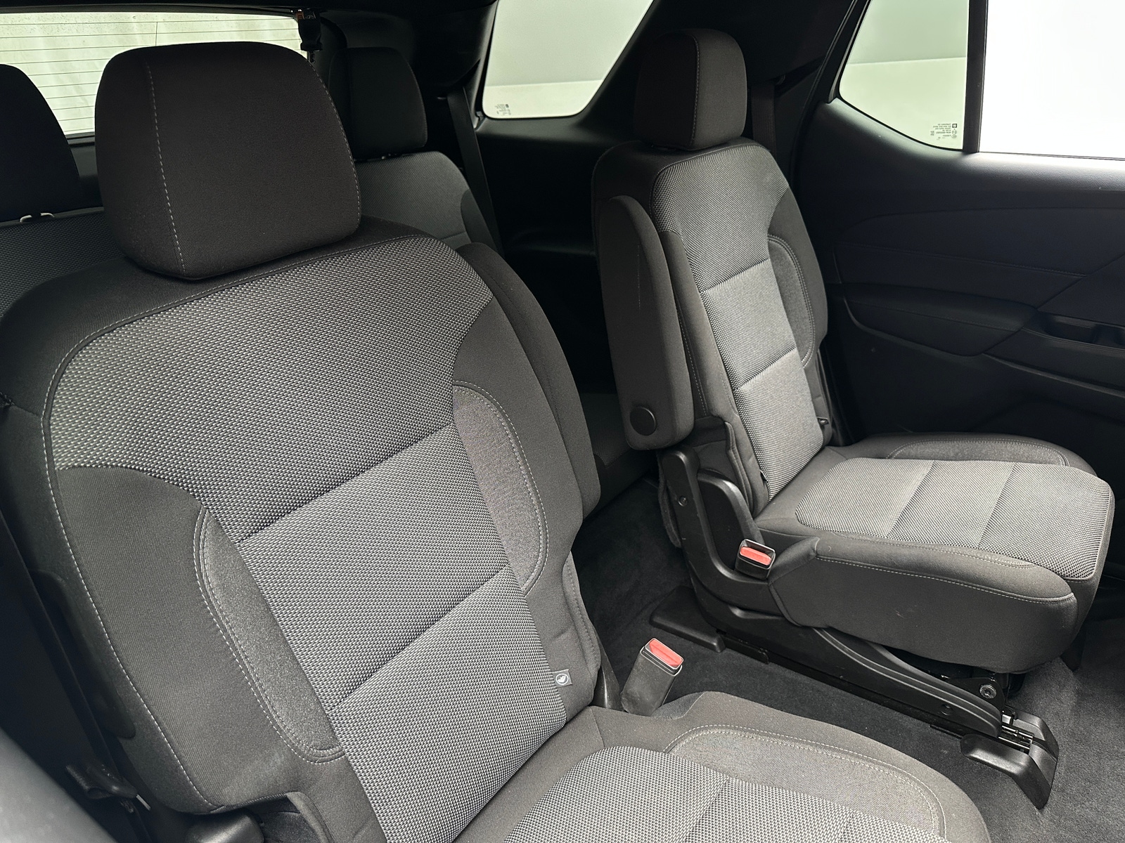 Thumbnail: 2023 Chevrolet Traverse - 6