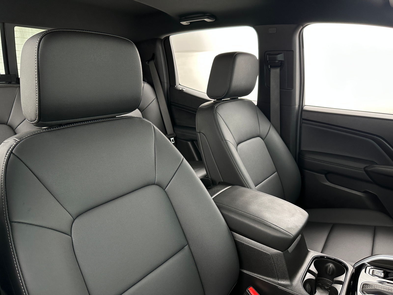 Thumbnail: 2025 Chevrolet Colorado - 2