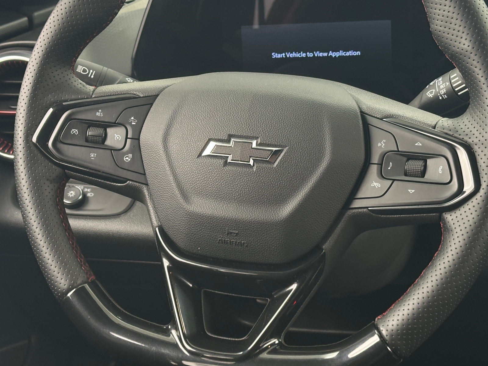 Thumbnail: 2025 Chevrolet Trax - 5