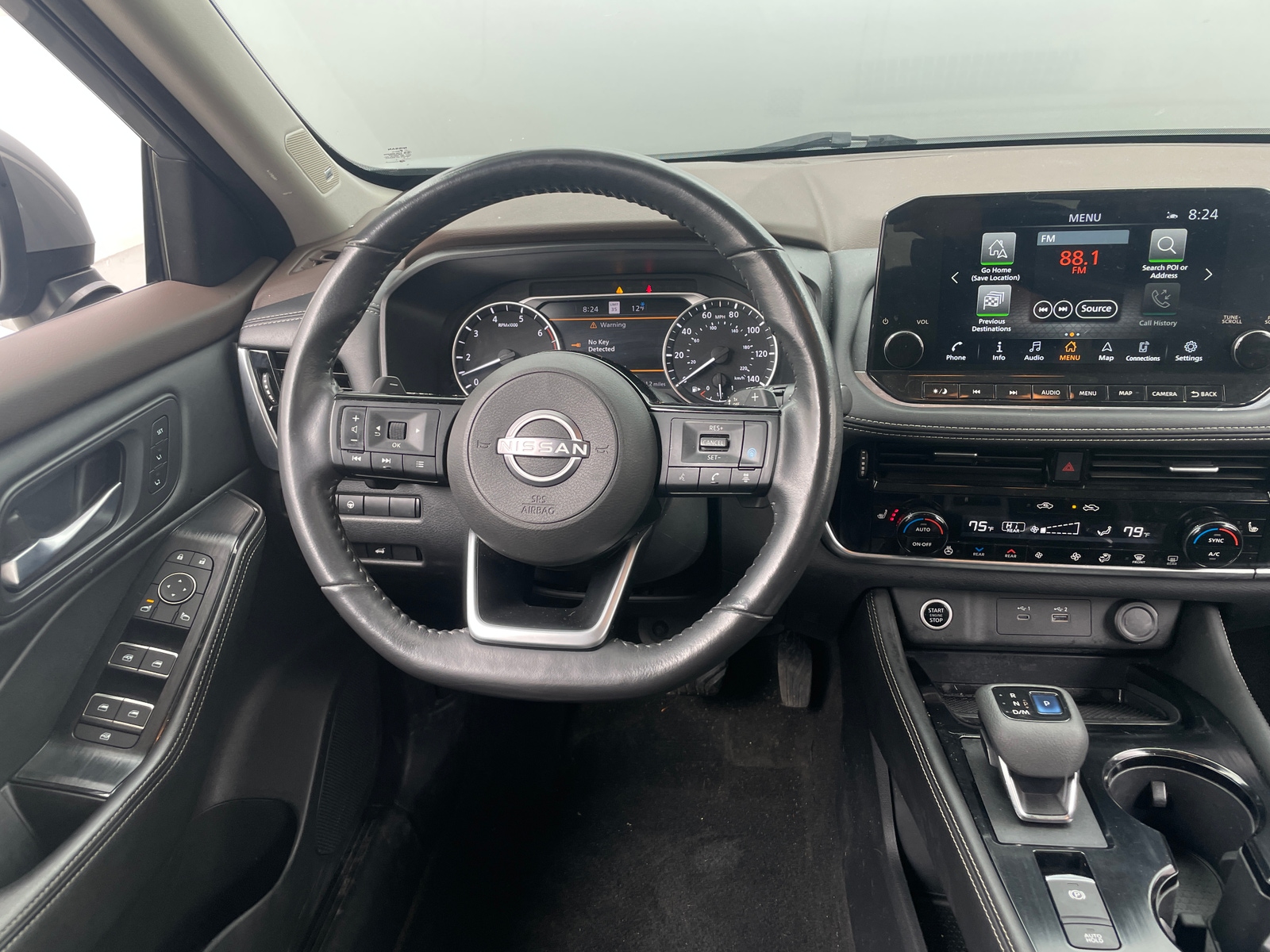 Thumbnail: 2022 Nissan Rogue - 4