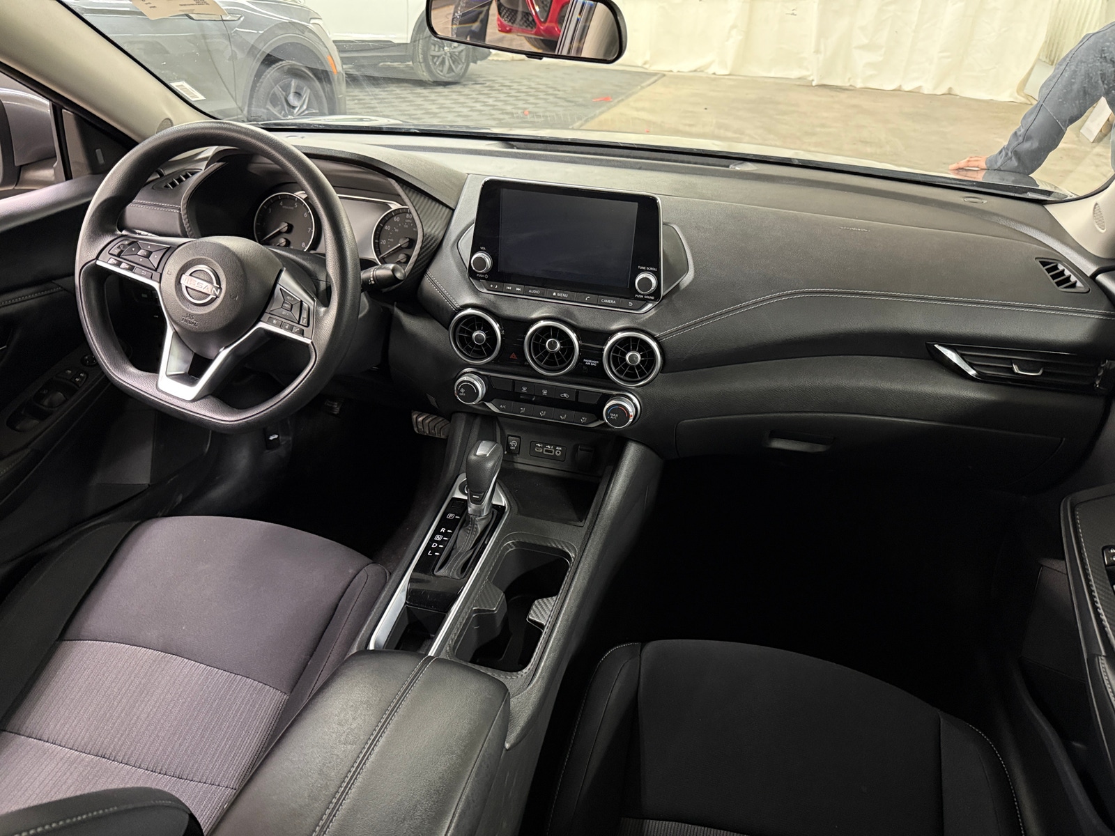 Thumbnail: 2024 Nissan Sentra - 3