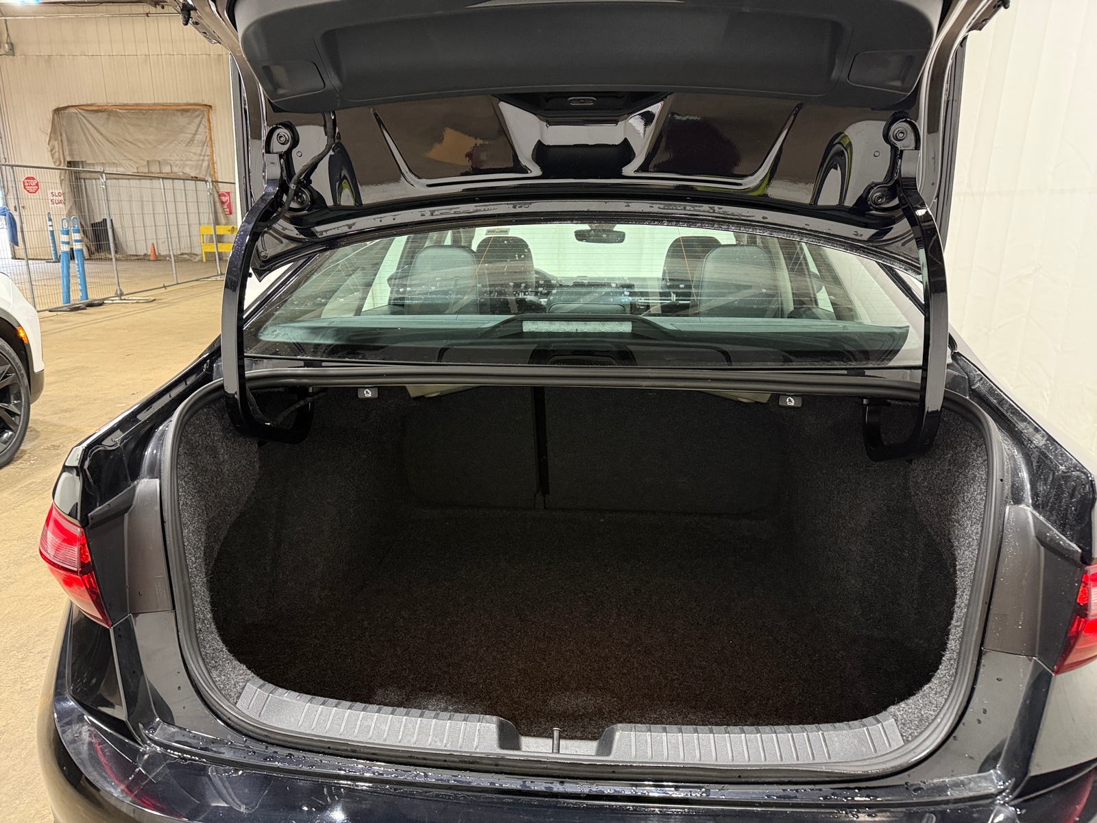 Thumbnail: 2025 Volkswagen Jetta - 6