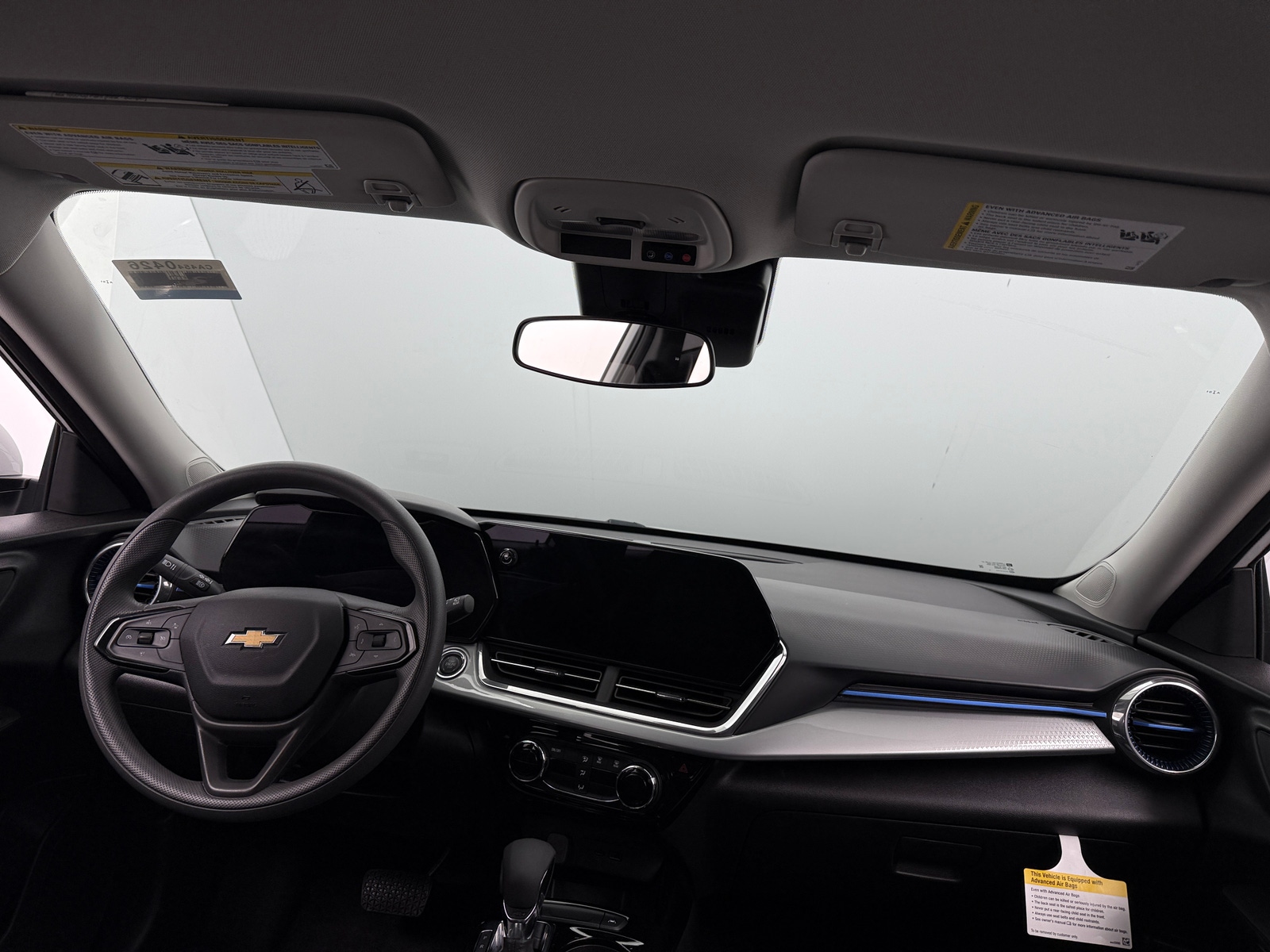 Thumbnail: 2025 Chevrolet Trax - 3