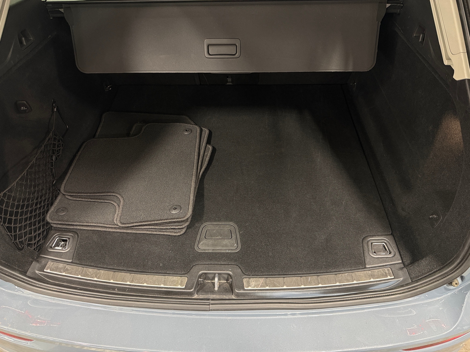 Thumbnail: 2023 Volvo XC60 - 6