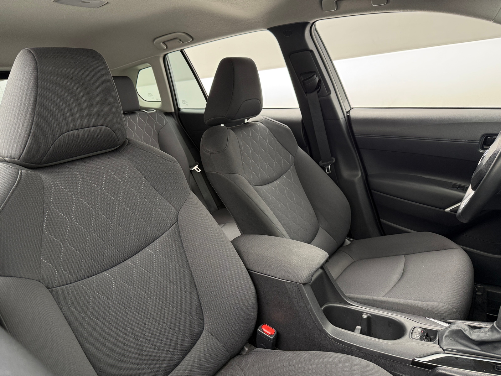 Thumbnail: 2025 Toyota Corolla Cross - 2