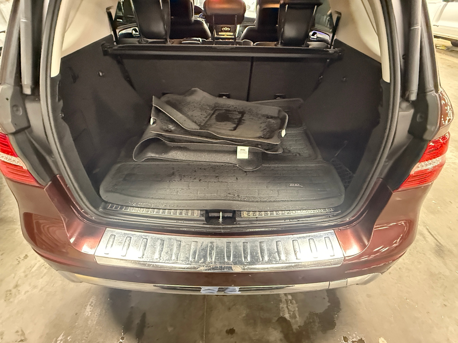 Thumbnail: 2013 Mercedes-Benz M-Class - 6