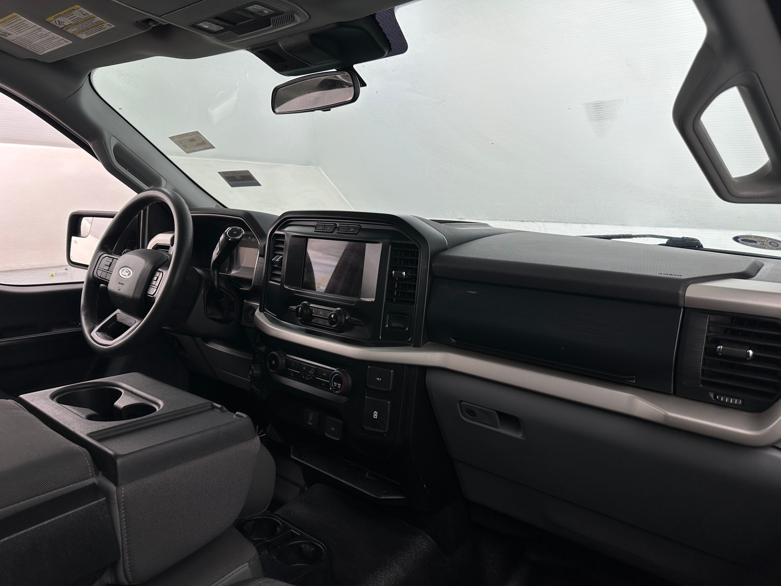 Thumbnail: 2021 Ford Econoline - 3