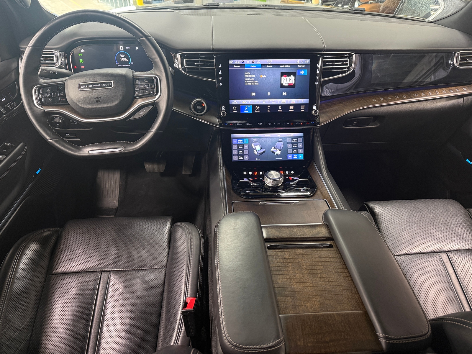 Thumbnail: 2022 Jeep Grand Wagoneer - 2