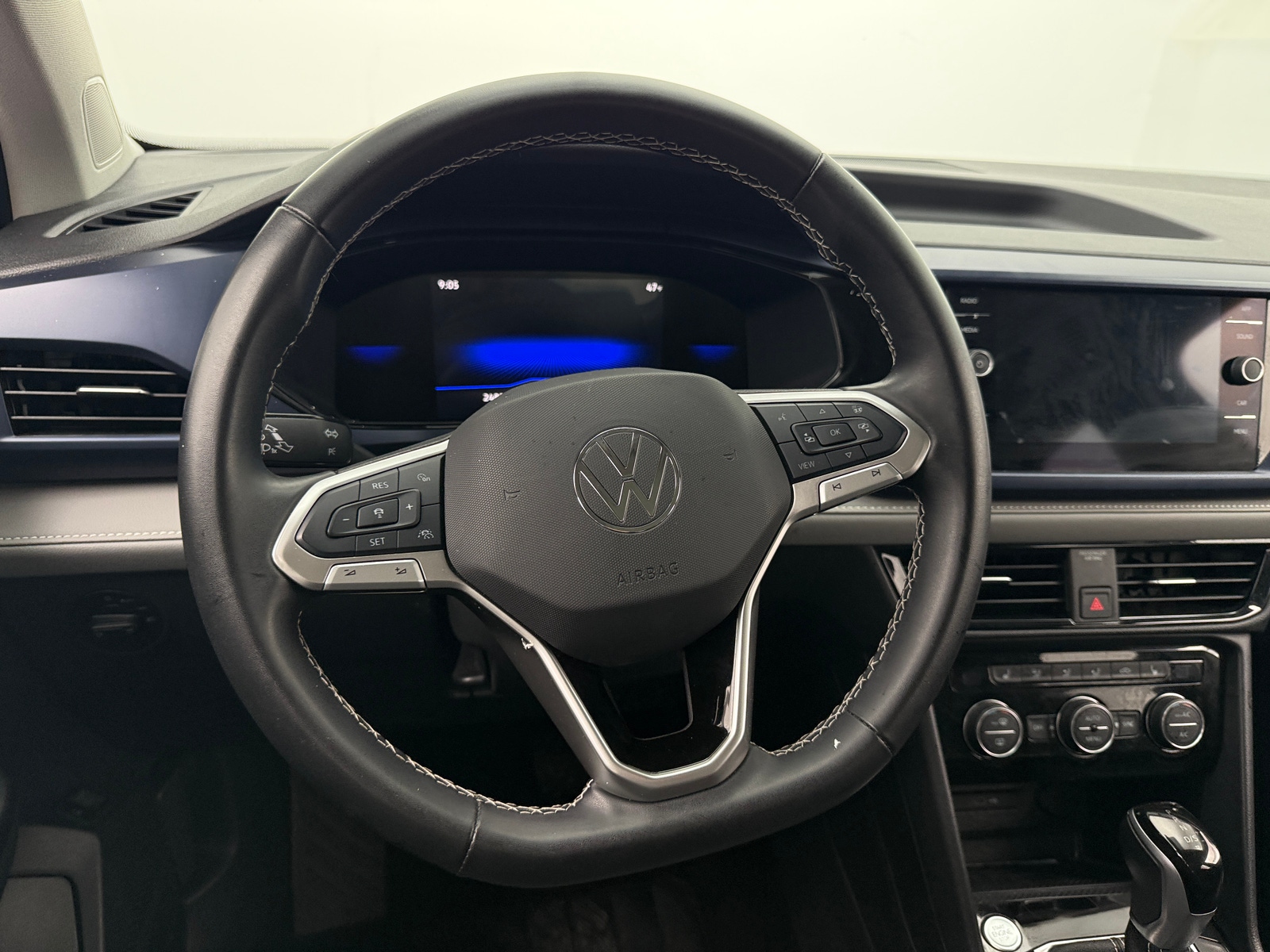 Thumbnail: 2024 Volkswagen Taos - 4