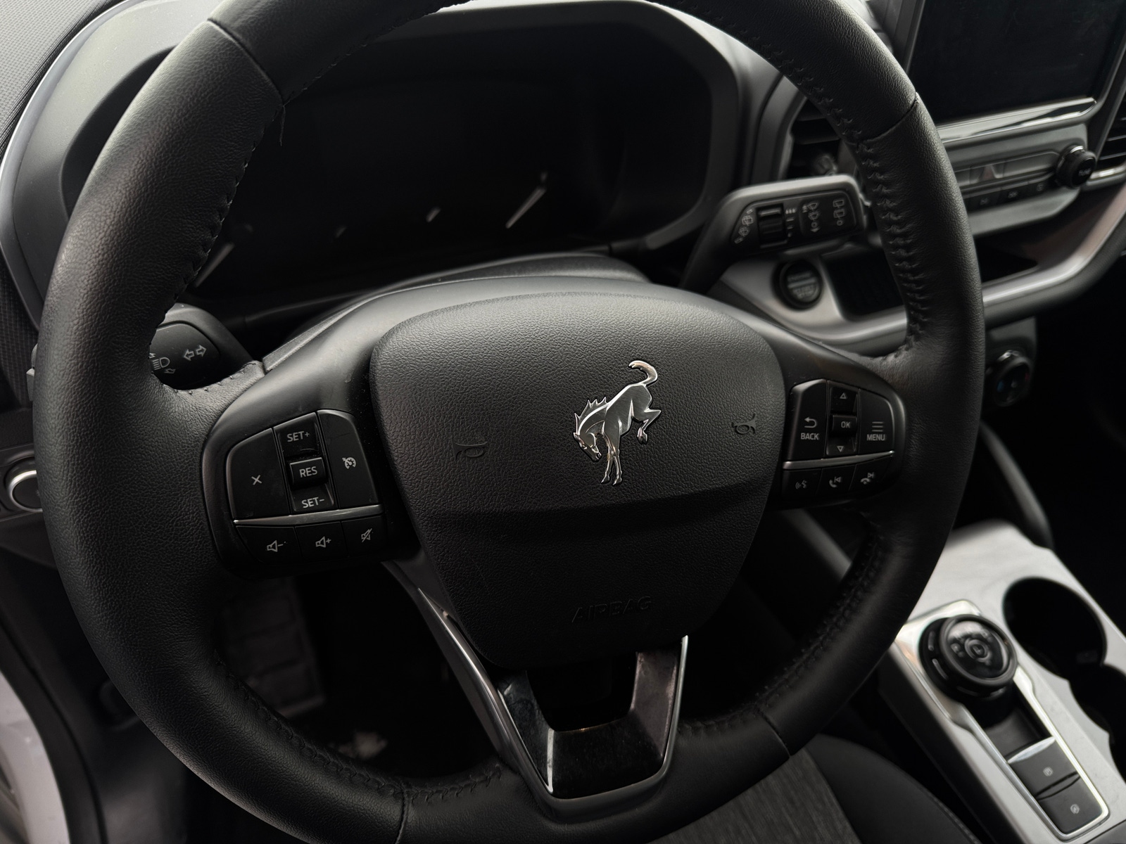 Thumbnail: 2023 Ford Bronco Sport - 5