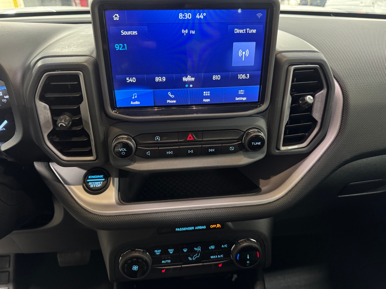 Thumbnail: 2023 Ford Bronco Sport - 4