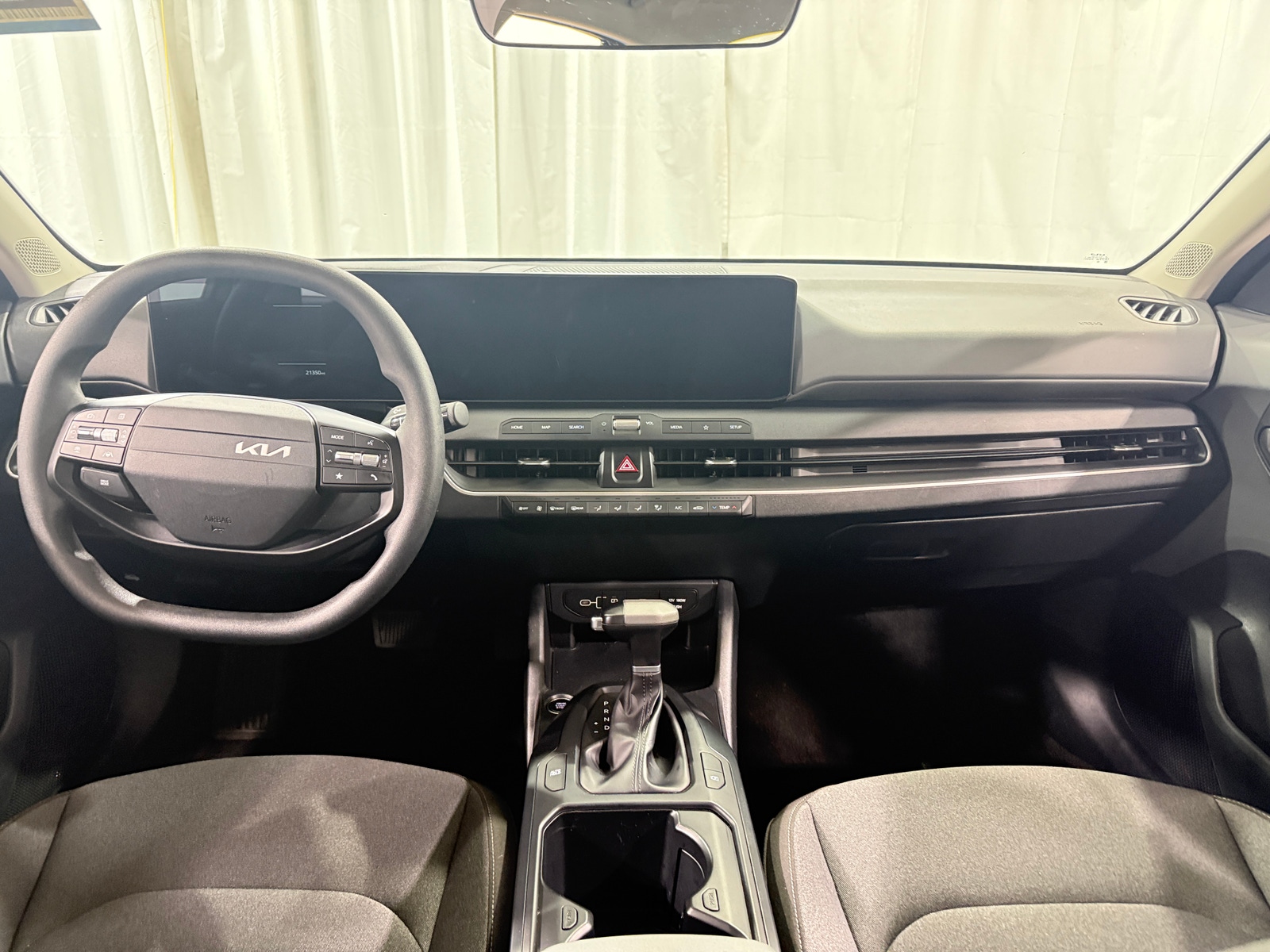 Thumbnail: 2025 Kia K4 - 3