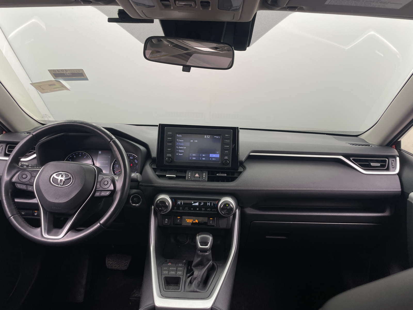 Thumbnail: 2019 Toyota RAV4 - 2