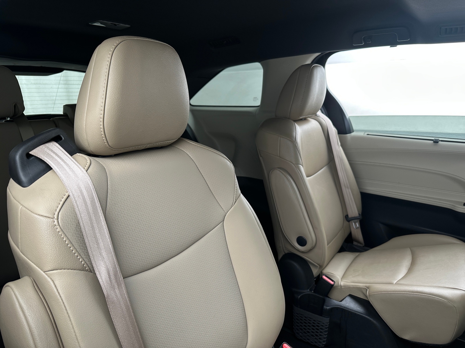 Thumbnail: 2021 Toyota Sienna - 5