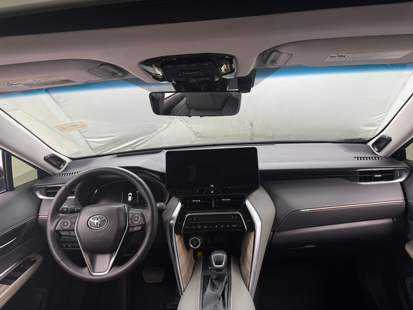 Thumbnail: 2024 Toyota Venza - 2