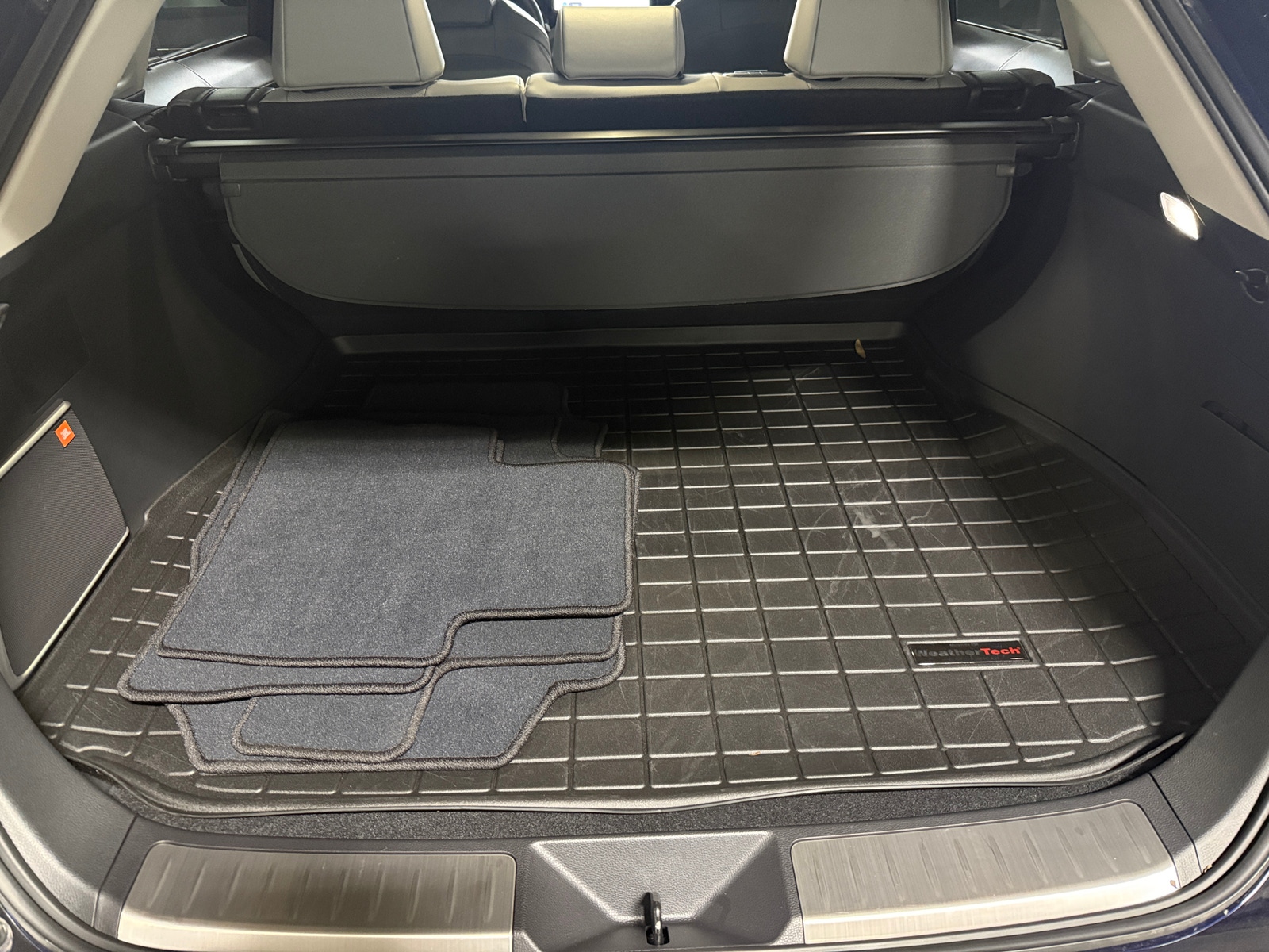 Thumbnail: 2024 Toyota Venza - 6