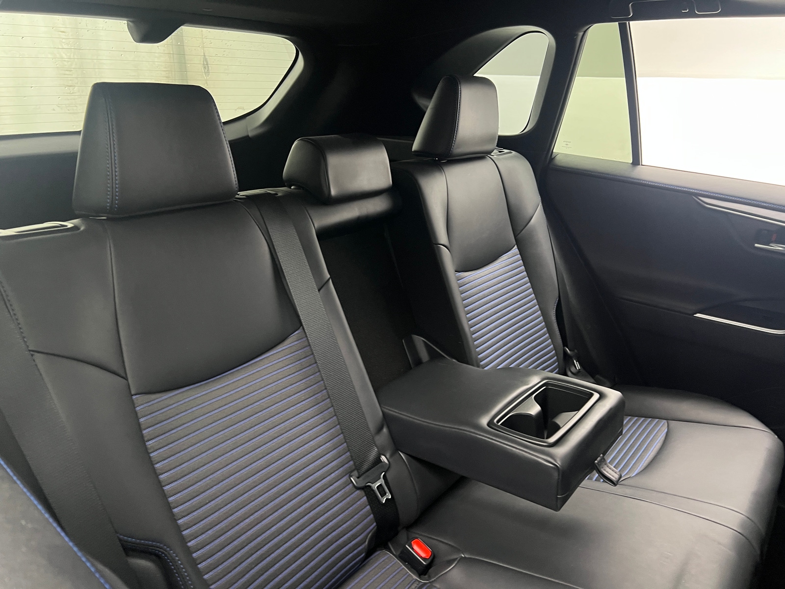 Thumbnail: 2019 Toyota RAV4 - 5