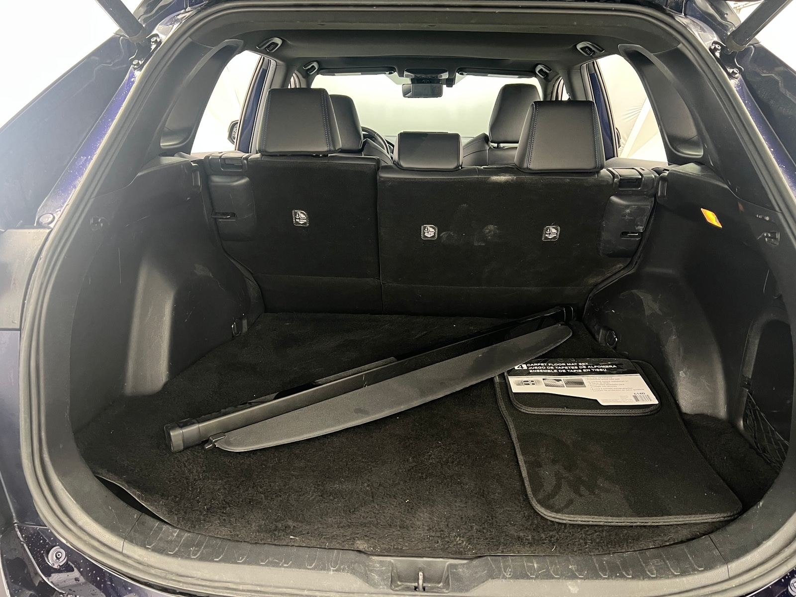 Thumbnail: 2019 Toyota RAV4 - 6