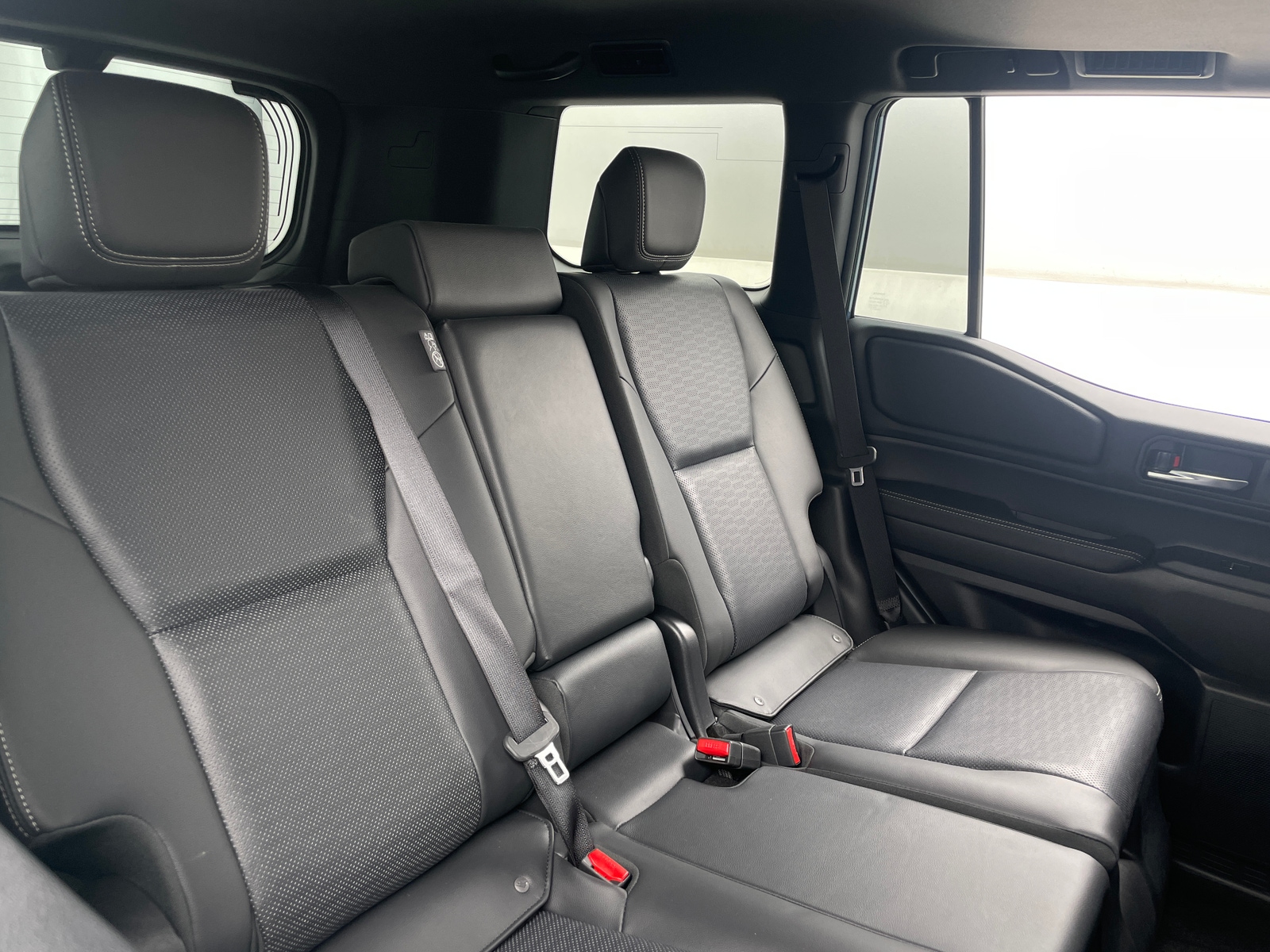 Thumbnail: 2025 Toyota Land Cruiser - 5