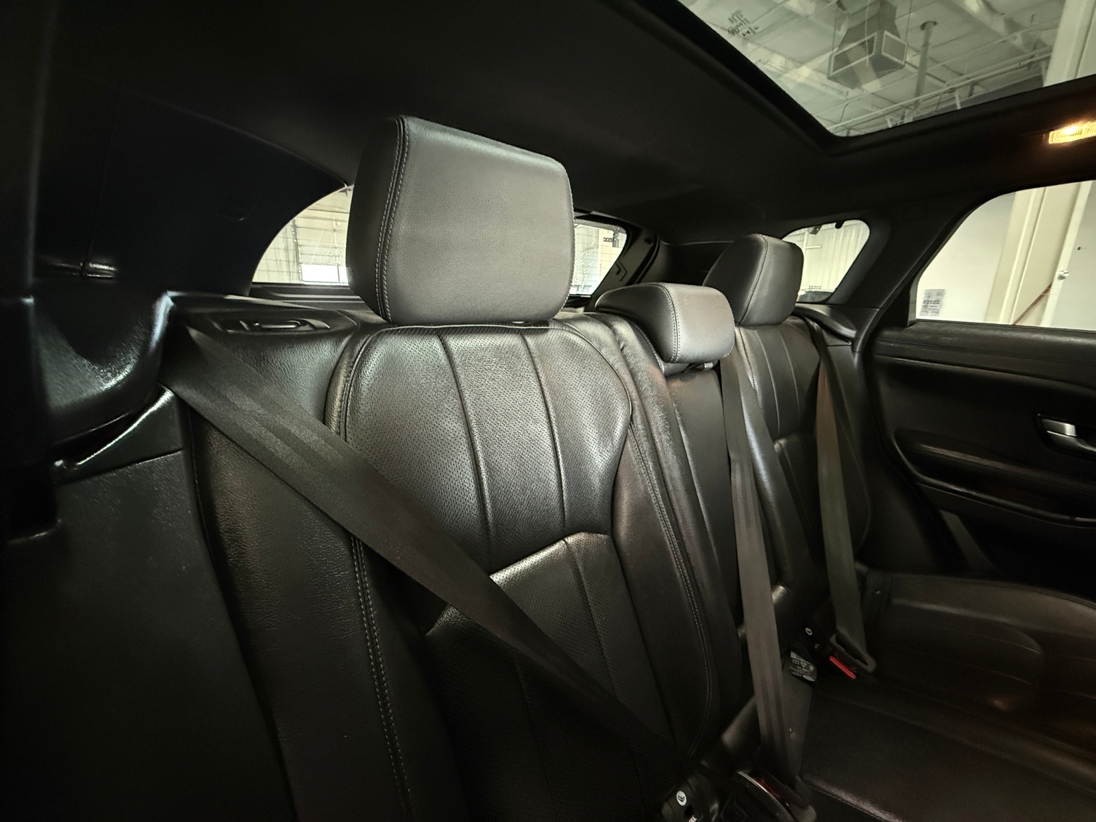 Thumbnail: 2019 Land Rover Range Rover Evoque - 5