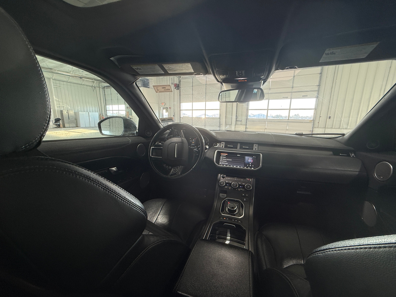 Thumbnail: 2019 Land Rover Range Rover Evoque - 2