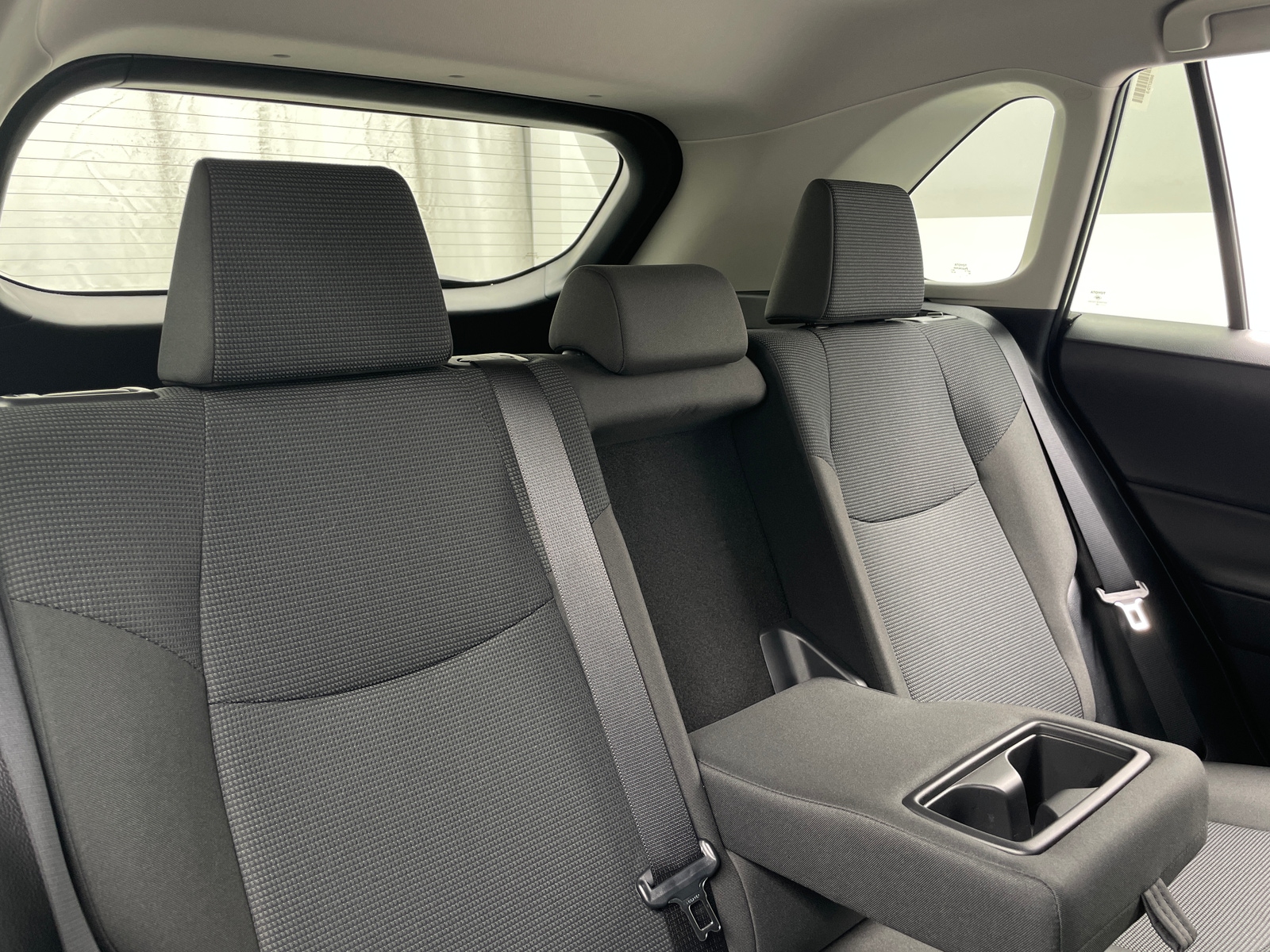 Thumbnail: 2025 Toyota RAV4 - 6