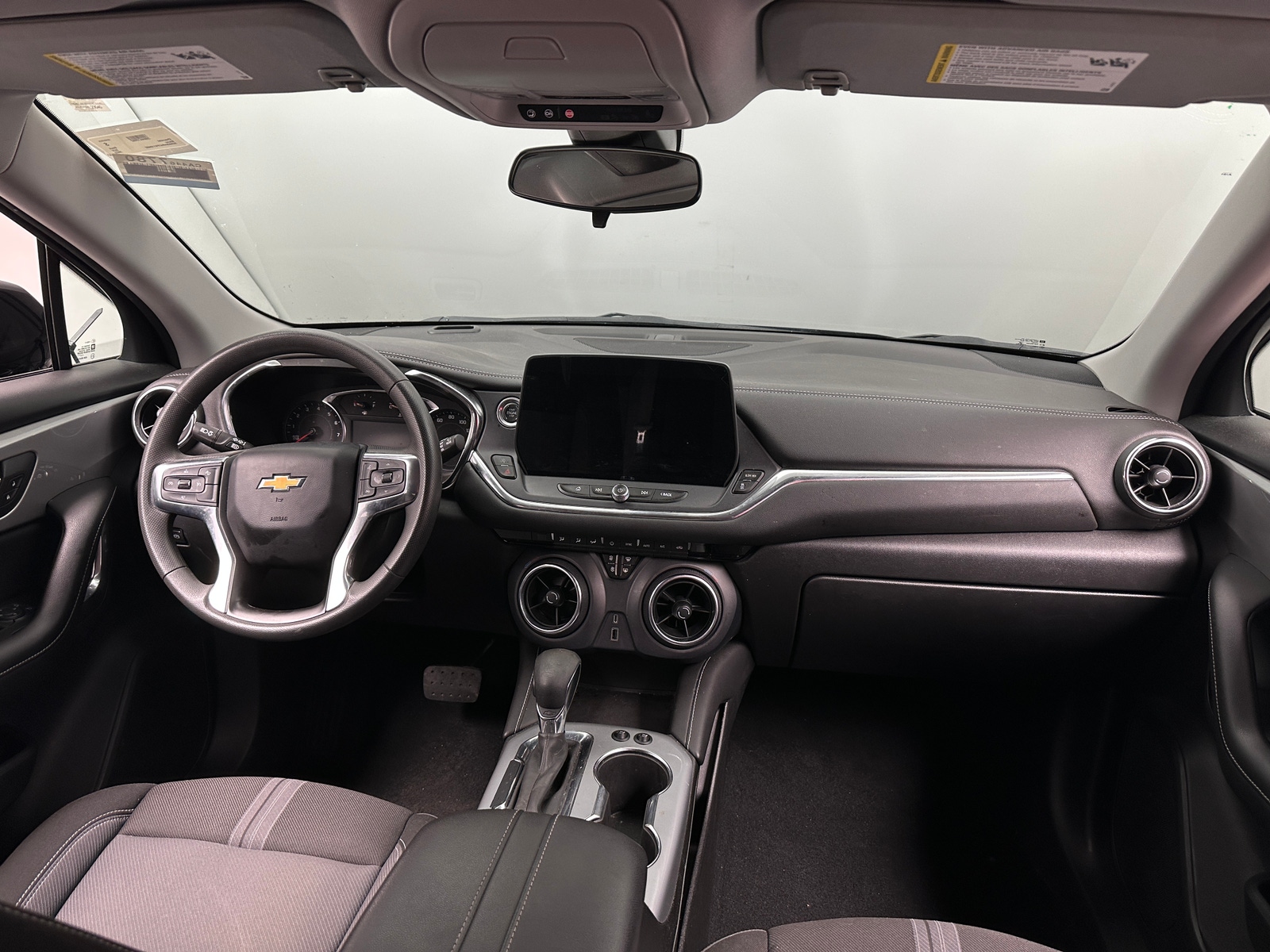 Thumbnail: 2023 Chevrolet Blazer - 3