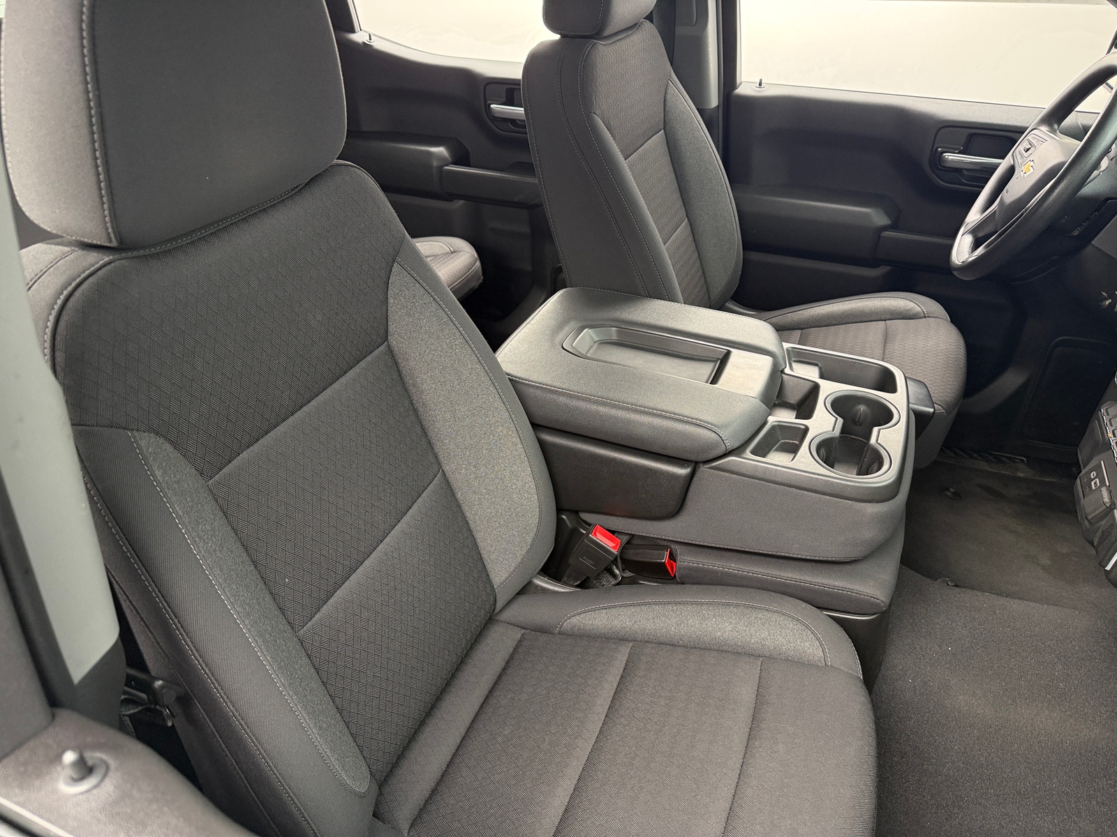 Thumbnail: 2024 Chevrolet Silverado 1500 - 2