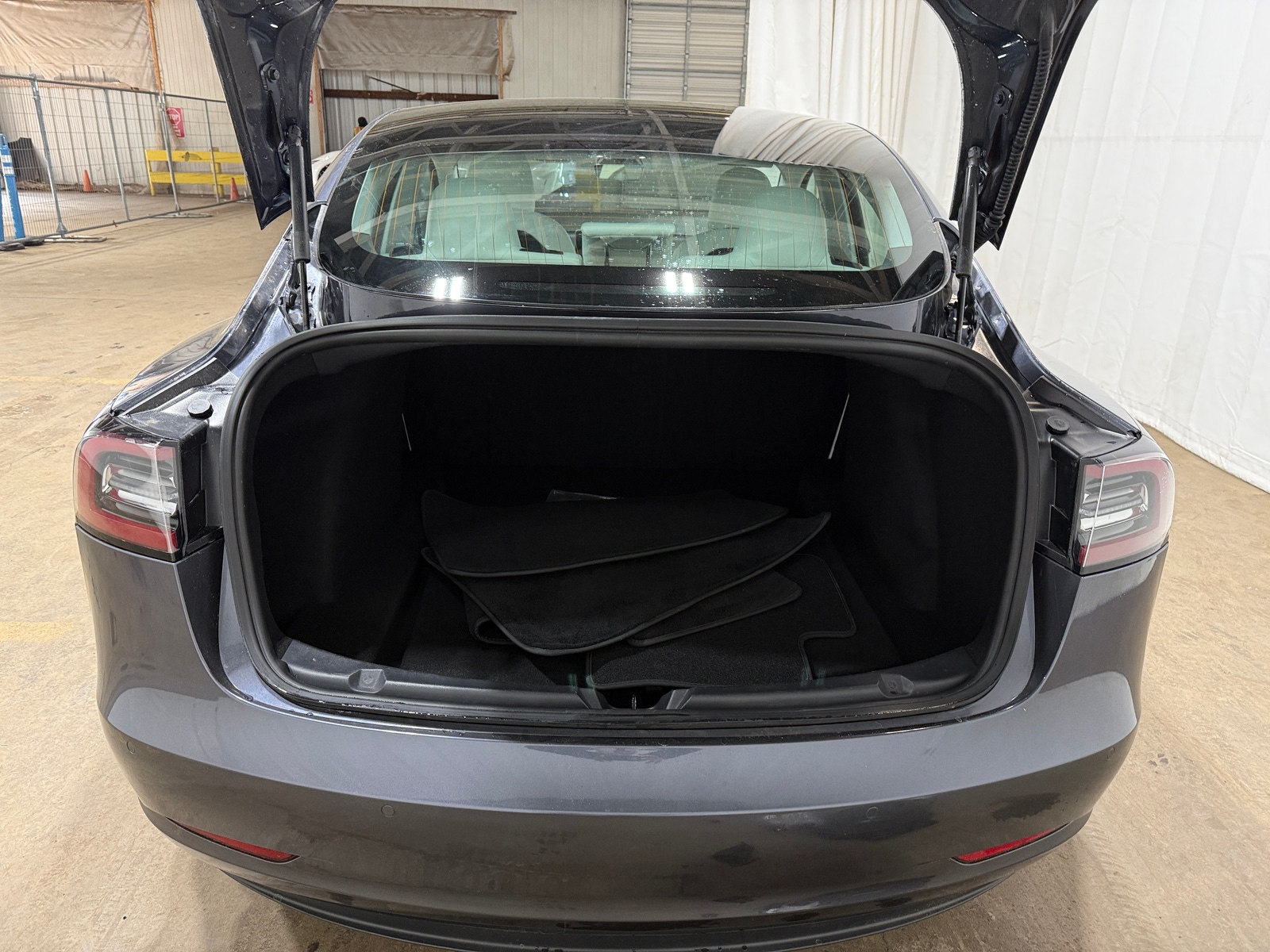 Thumbnail: 2019 Tesla Model 3 - 6