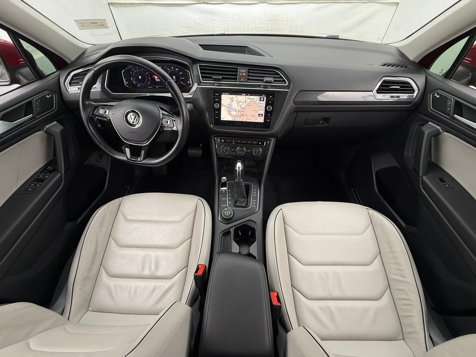 Thumbnail: 2019 Volkswagen Tiguan - 3