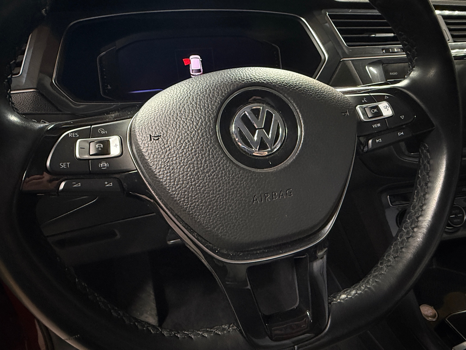 Thumbnail: 2019 Volkswagen Tiguan - 5