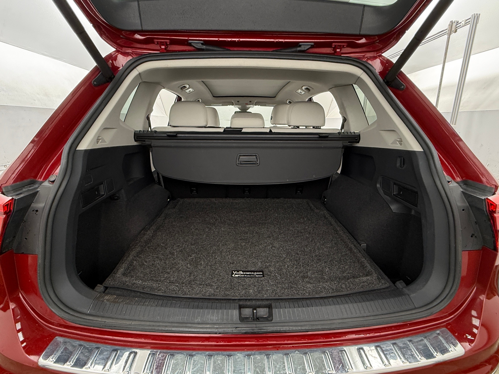 Thumbnail: 2019 Volkswagen Tiguan - 7