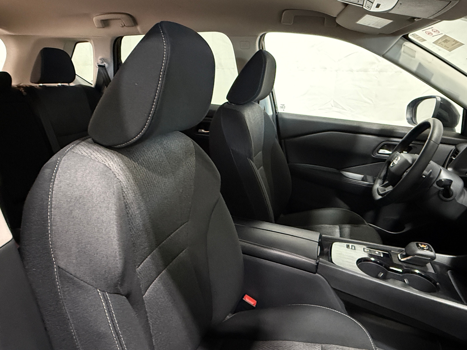 Thumbnail: 2025 Nissan Rogue - 2