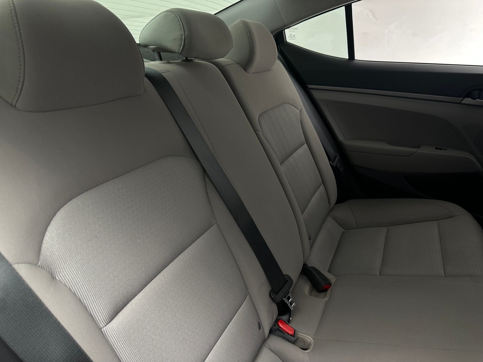 Thumbnail: 2017 Hyundai Elantra - 6