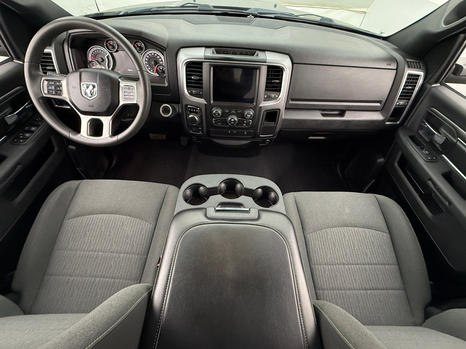 Thumbnail: 2022 RAM 1500 Classic - 3