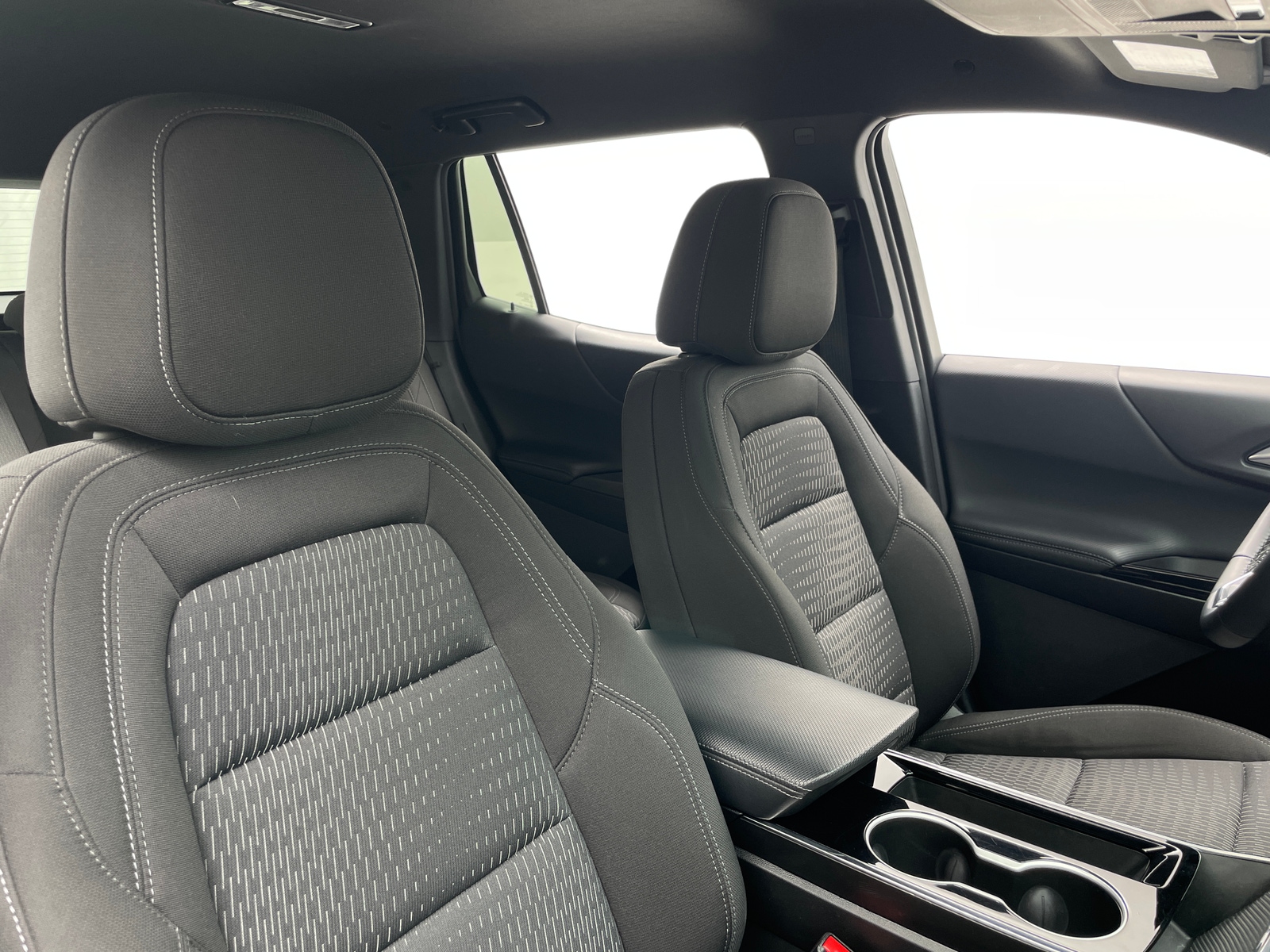 Thumbnail: 2025 Chevrolet Equinox - 2