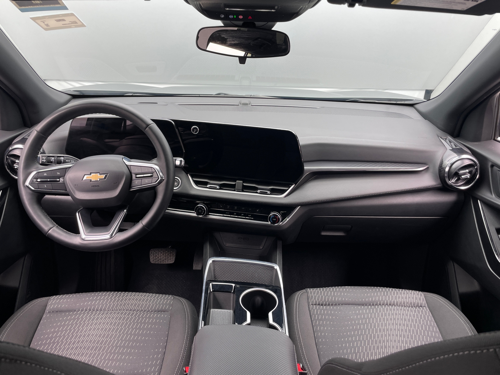 Thumbnail: 2025 Chevrolet Equinox - 3