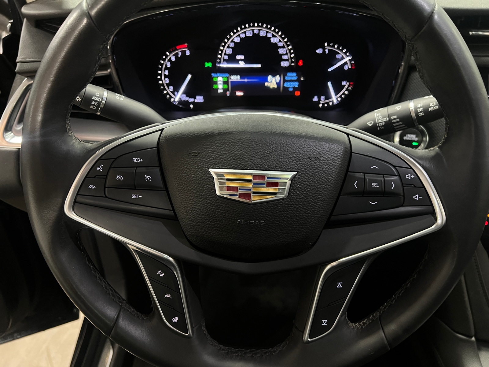 Thumbnail: 2017 Cadillac XT5 - 4