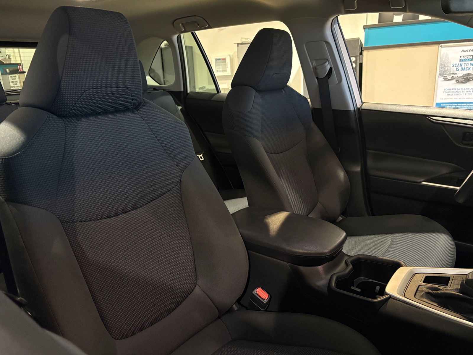 Thumbnail: 2025 Toyota RAV4 - 2